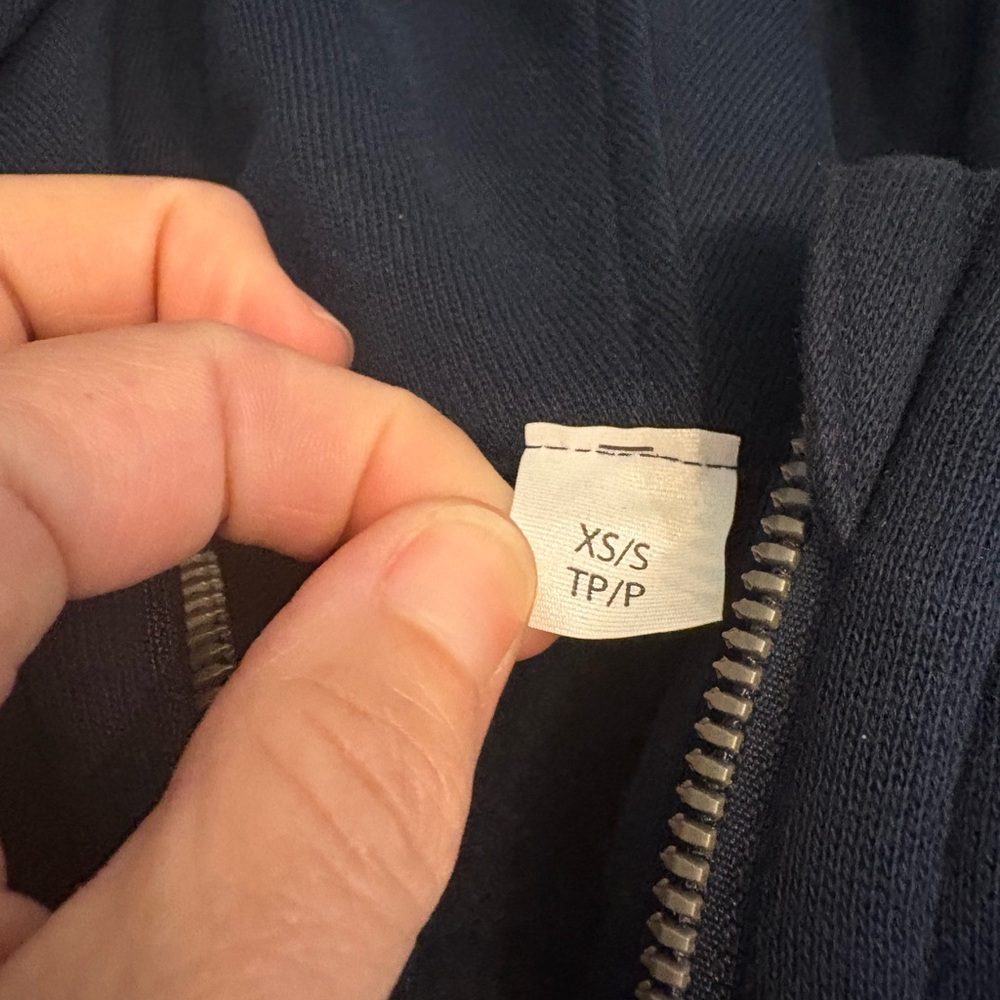 Lululemon scuba half zip hoodie size XS/S true navy - Picture 6 of 10